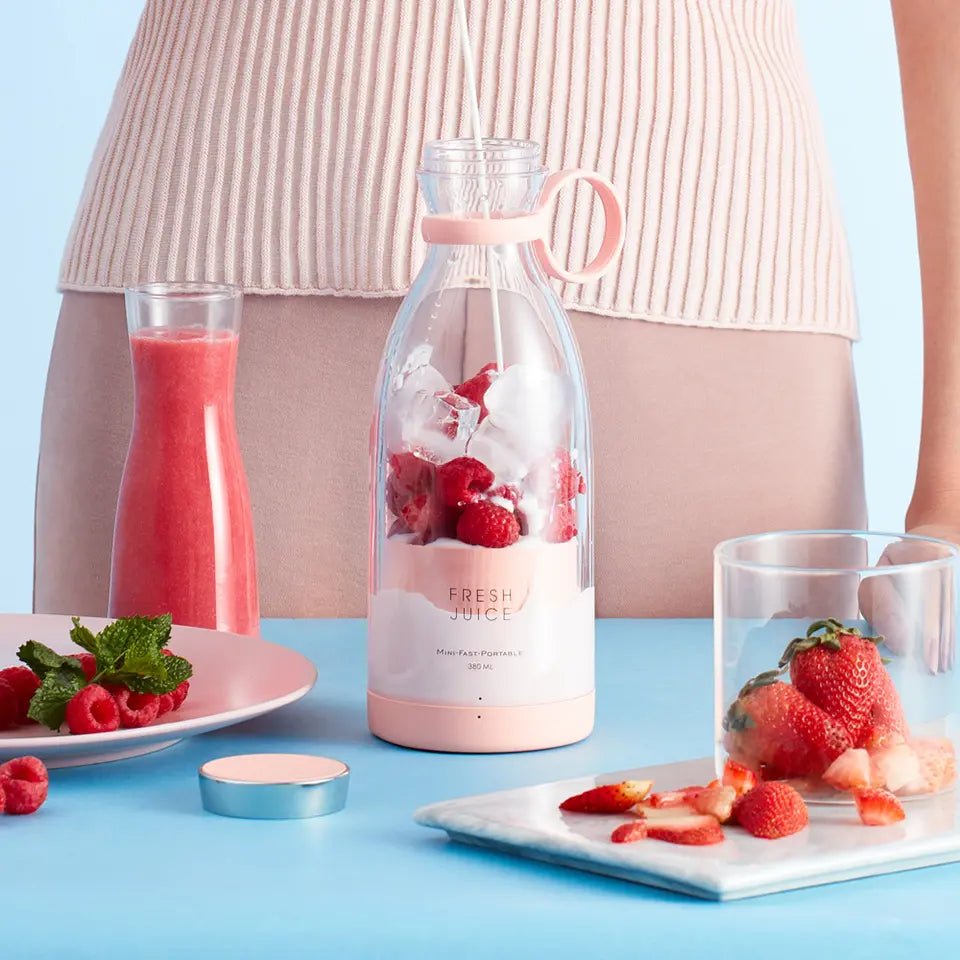 Mini Portable Blender 350ml – USB Rechargeable Juicer & Smoothie Maker - Smartify Zone